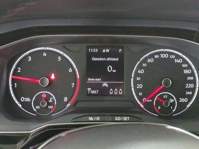Volkswagen POLO 1.0 TSI Highline Business R navigatie / Parkeersensoren / R-Line exterieur / Clima / App-connect / 16"LM Velgen