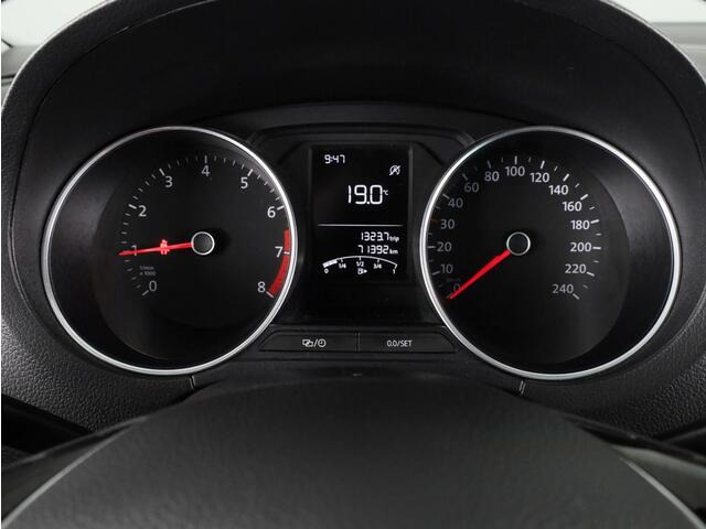 Volkswagen POLO 1.0 BlueMotion Edition | Cruise Control | Apple Carplay & Android Auto |