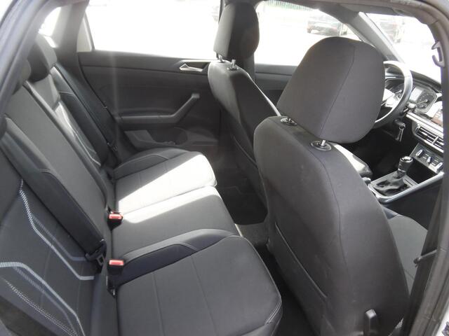 Volkswagen POLO 1.0 TSI Comfortline r-line