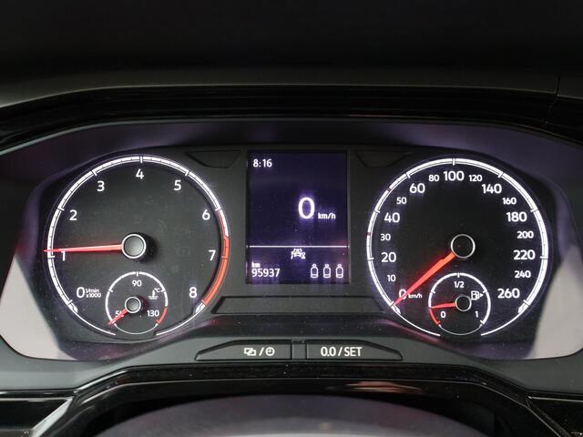 Volkswagen POLO 1.0 TSI R-Line Edition | 95 PK | Adaptive cruise control | Climate control | Parkeersensoren |