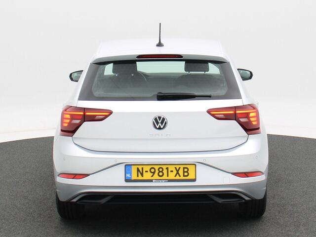 Volkswagen POLO 1.0 TSi Life | Airco | Adaptive Cruise | CarPlay | Bluetooth | Parkeersensoren | 15 inch | 53.079 Km !!