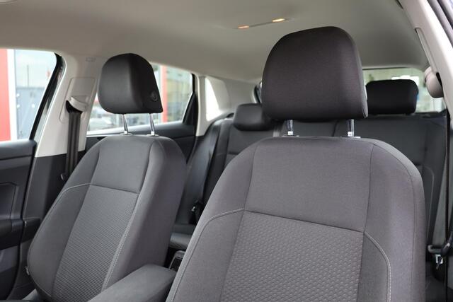 Volkswagen POLO 1.0 TSI Comfortline Business 95PK / 70kW, NL auto 1e eigenaar door ons geleverd en onderhouden, navigatie, adaptieve cruise control (acc), multifunctioneel lederen stuurwiel, Apple Carplay / Android Auto, mistlampen voor, elektrisch verstel- en verwarmbar