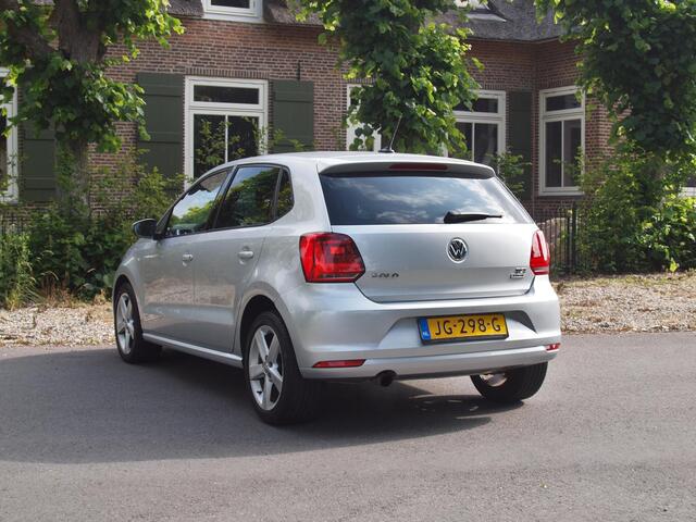 Volkswagen POLO 1.2 TSI Highline | Apple Carplay | Cruise Control | Automaat | Navigatie |