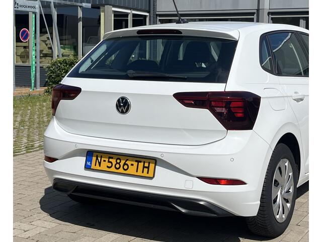 Volkswagen POLO 1.0 TSI Life Nieuw Model! Navigatie/Carplay FUll Led
