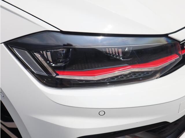Volkswagen POLO 2.0 TSI GTI | Beats | Pano | Keyless | Virtueel | Camera