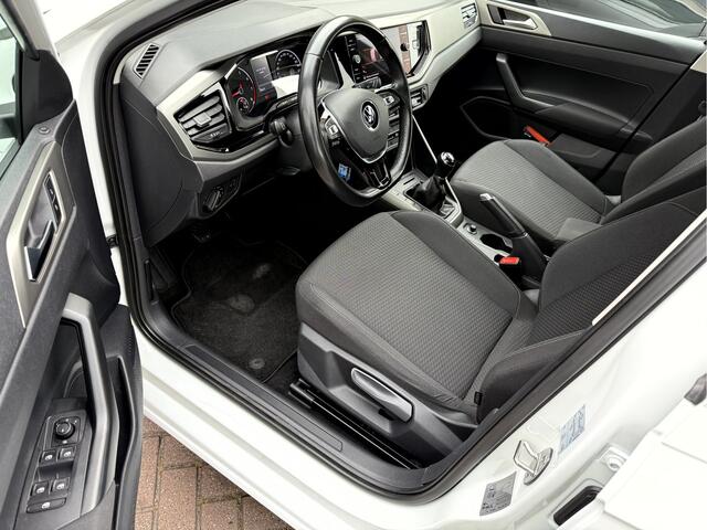 Volkswagen POLO 1.0 TSI Comfortline Bns App Connect, Climate Cntrll, Parkeersensoren