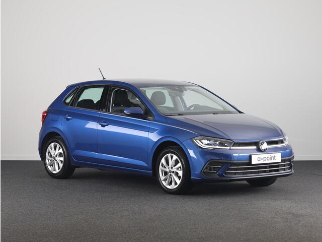 Volkswagen POLO 1.0 TSI Style 95 pk | Navigatie | LM-velgen|Parkeersensoren | Digital display| Trekhaak