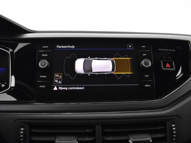 Volkswagen POLO 1.0 Tsi 95pk R-Line · Apple/Android Car Play · Navi · P-Sensoren · ACC · DAB · 16'' Inch · Garantie t/m 08-02-2027 of 100.000km