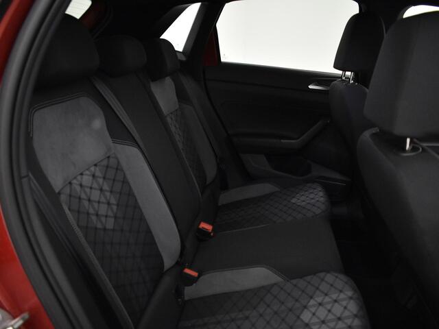 Volkswagen POLO 1.0 Tsi 95pk R-Line · Apple/Android Car Play · Navi · P-Sensoren · ACC · DAB · 16'' Inch · Garantie t/m 08-02-2027 of 100.000km