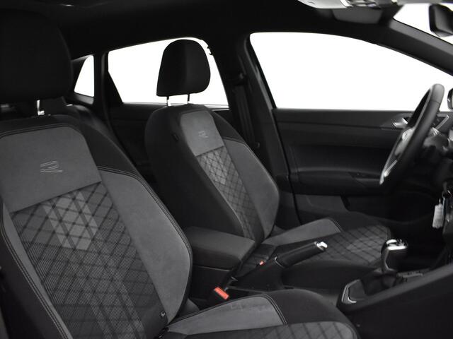 Volkswagen POLO 1.0 Tsi 95pk DSG R-Line · Camera · Apple/Android Car Play · Navi · P-Sensoren · 16'' Inch ·