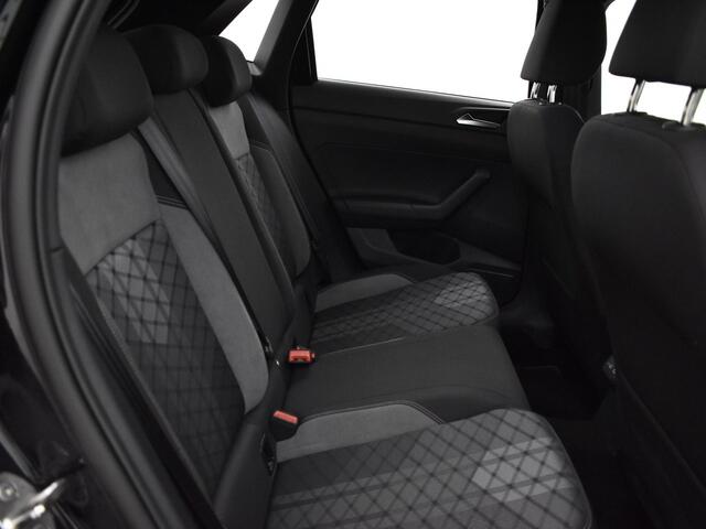 Volkswagen POLO 1.0 Tsi 95pk DSG R-Line · Camera · Apple/Android Car Play · Navi · P-Sensoren · 16'' Inch ·
