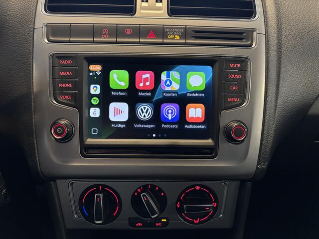 Volkswagen POLO 1.0 BlueMotion Edition - 5-drs - Airco / Apple Carplay / Bluetooth / Cruise control / App connect / Lichtmetalen velgen - NL auto -