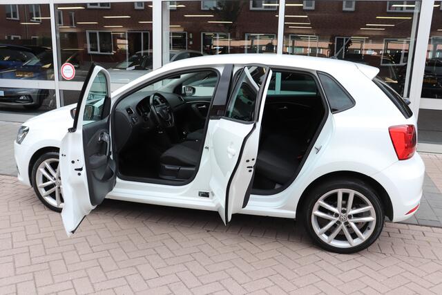 Volkswagen POLO 1.2 TSI Highline .
