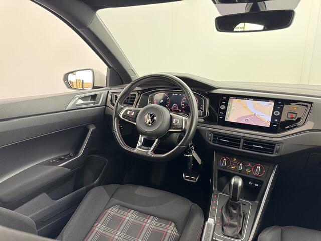 Volkswagen POLO 2.0 TSI GTI 200PK / Pano / Digi Dash / Winter
