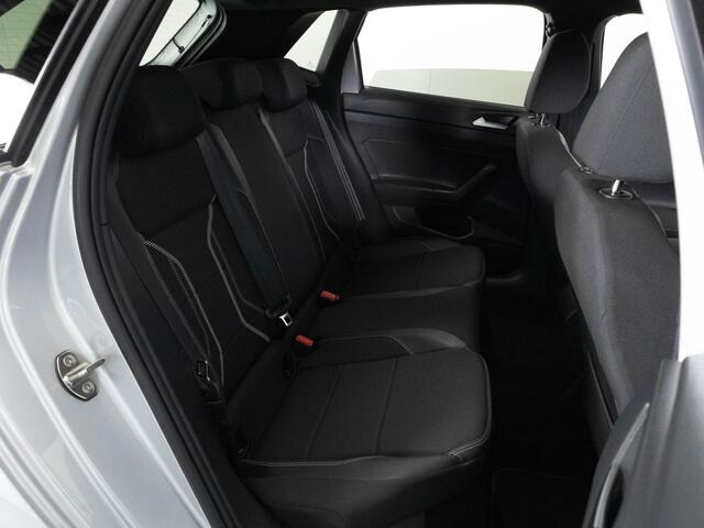 Volkswagen POLO R-Line 1.0 TSI 95 PK | LED | Panoramadak | Navigatie | Achteruitrijcamera |