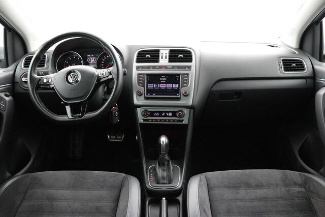 Volkswagen POLO Cross 1.2 TSI Highline | AUTOMAAT | Lichtmetaal | Dealer onderhouden | alcantara bekleding