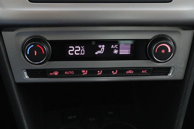 Volkswagen POLO Cross 1.2 TSI Highline | AUTOMAAT | Lichtmetaal | Dealer onderhouden | alcantara bekleding