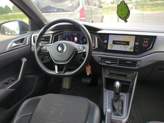 Volkswagen POLO 1.0 TSI R-Line / AUTOMAAT/ CAMERA/ PARK. SENSOREN/ DIGITAL DASHBOARD/ NAVI/