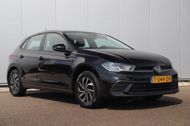 Volkswagen POLO 1.0 TSI Life 95PK Navigatie Carplay Android Adaptive Cruise 15 inch LMV LED Lane Assist