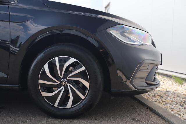 Volkswagen POLO 1.0 TSI Life 95PK Navigatie Carplay Android Adaptive Cruise 15 inch LMV LED Lane Assist