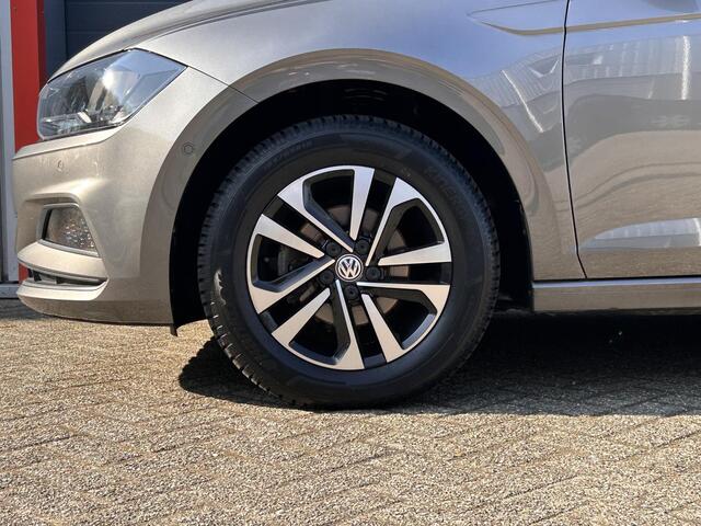 Volkswagen POLO 1.0 TSI Highline IQ Drive | Lichtmetaal | Stoel verwarming | ACC | Climate |