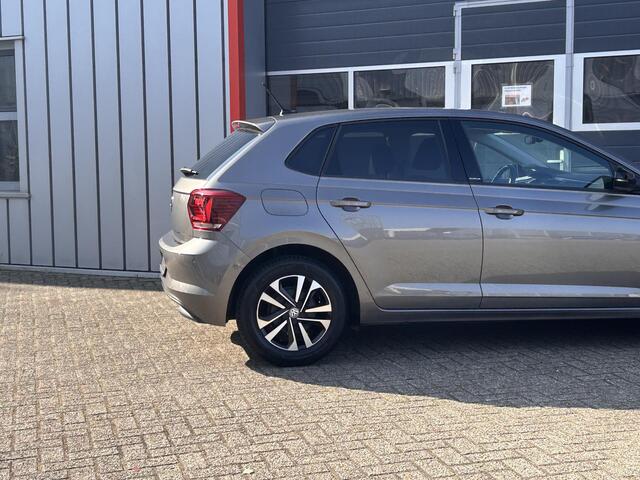 Volkswagen POLO 1.0 TSI Highline IQ Drive | Lichtmetaal | Stoel verwarming | ACC | Climate |