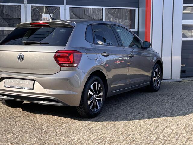 Volkswagen POLO 1.0 TSI Highline IQ Drive | Lichtmetaal | Stoel verwarming | ACC | Climate |