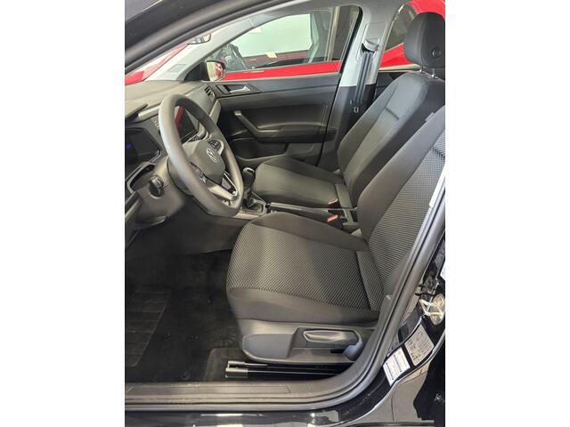 Volkswagen POLO 1.0 MPI 2025 Edition * CARPLAY * STOELVERWARMING * PDC