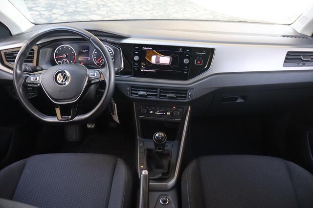 Volkswagen POLO 1.0 TSI Comfortline | Geen import | Navigatie | Carplay | Parkee