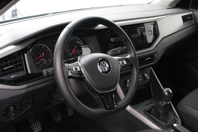 Volkswagen POLO 1.0 MPI Comfortline | DEMO ! | Navigatie | Apple Carplay/Android Auto | Lichtmetalen velgen | Cruise Control