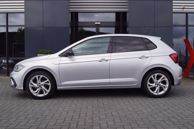 Volkswagen POLO 1.0 TSI DSG 95pk Style / 17 Inch LM / IQ LED / Sportstoelen