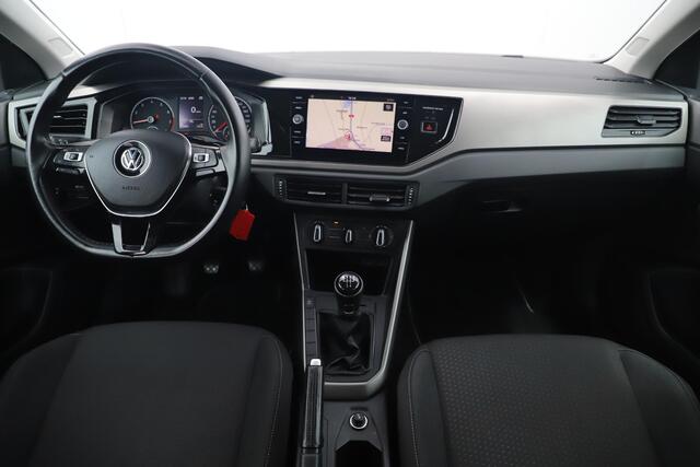 Volkswagen POLO 1.0 TSI Comfortline 95PK NAP! Navigatie Carplay Android Airco Adaptive Cruise 17 inch Pretoria Zwarte Velgen Nieuwe All-Seasons!