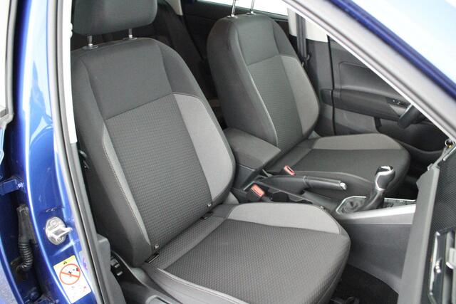 Volkswagen POLO 1.0 TSI Life 95pk Stoelverwarming Trekhaak