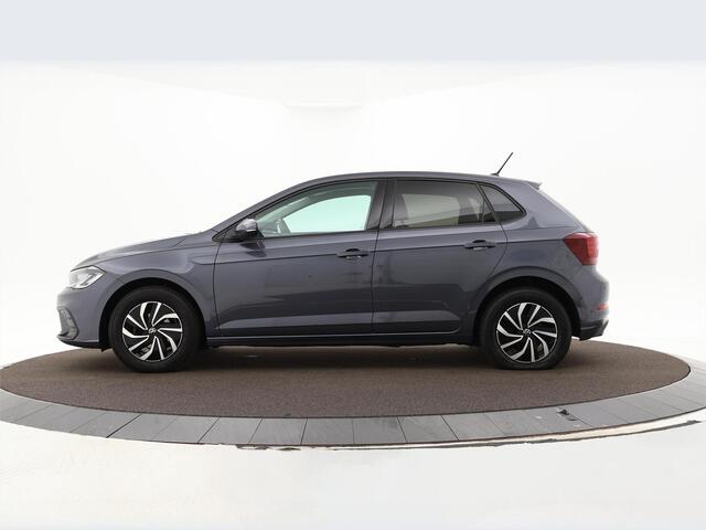 Volkswagen POLO 1.0 Tsi 95pk DSG Life Edition · Camera · Apple/Android Car Play · Navi · P-Sensoren · ACC · DAB · 15'' Inch · Garantie t/m 22-05-2028 of 100.000km