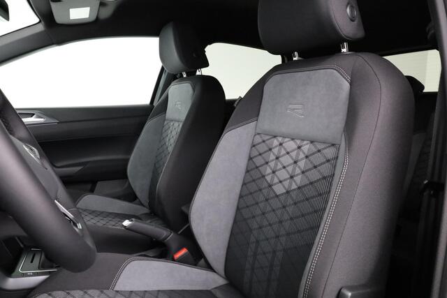 Volkswagen POLO R-Line Edition 1.0 TSI 70 kW / 95 pk DSG Volkswagen Polo 1.0 TSI 95PK DSG R-Line Edition | Camera | IQ Light | Stoelverwarming | Navi | ACC | 16 inch