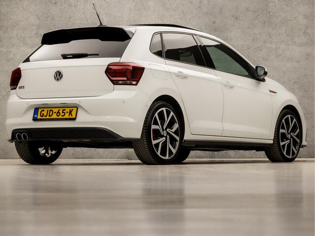 Volkswagen POLO 2.0 TSI GTI 200Pk Automaat (SCHUIFDAK, VIRTUAL COCKPIT, APPLE CARPLAY, GROOT NAVI, CAMERA, BEATS AUDIO, MODE KNOP, STOELVERWARMING, CRUISE, NIEUWSTAAT)