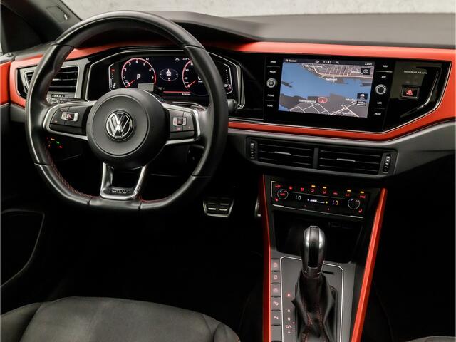 Volkswagen POLO 2.0 TSI GTI 200Pk Automaat (SCHUIFDAK, VIRTUAL COCKPIT, APPLE CARPLAY, GROOT NAVI, CAMERA, BEATS AUDIO, MODE KNOP, STOELVERWARMING, CRUISE, NIEUWSTAAT)