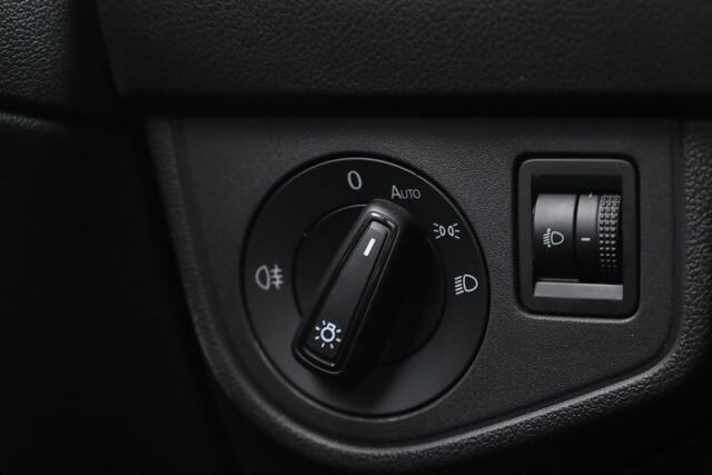 Volkswagen POLO 1.0 TSI DSG | Navi | Afn. Trekhaak | Adapt. Cruise | Stoelverw. | Camera | Apple CarPlay