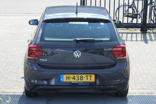 Volkswagen POLO 1.0 TSI Comfortline Airco/Adaptive cruise control/Parkeersensoren rondom/Bluetooth/Park assist/Multifunctioneel stuurwiel/Spraakbediening/Elektrische ramen/Elektrisch verstelbare spiegels.