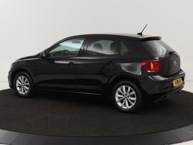 Volkswagen POLO 1.0 TSI Highline | Stoelverwarming | Parkeerhulp | Adaptive cruise | Navigatie | Bluetooth | Climate control | Getint glas