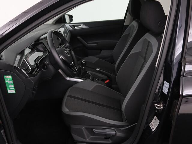 Volkswagen POLO 1.0 TSI Highline | Stoelverwarming | Parkeerhulp | Adaptive cruise | Navigatie | Bluetooth | Climate control | Getint glas