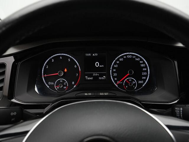 Volkswagen POLO 1.0 TSI 95 pk Comfortline Business | Trekhaak | Navigatie | Adaptive Cruise