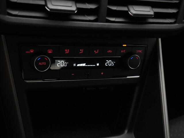Volkswagen POLO 1.0 TSI 95 pk Comfortline Business | Trekhaak | Navigatie | Adaptive Cruise