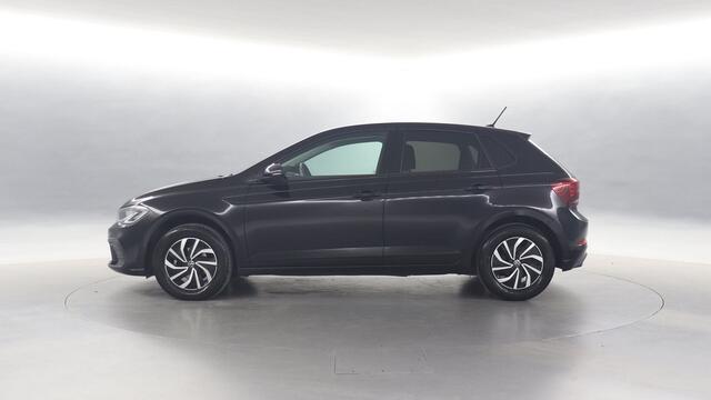 Volkswagen POLO 1.0 TSI 95pk Life Edition / Navigatie / Stoelverwarming / Camera