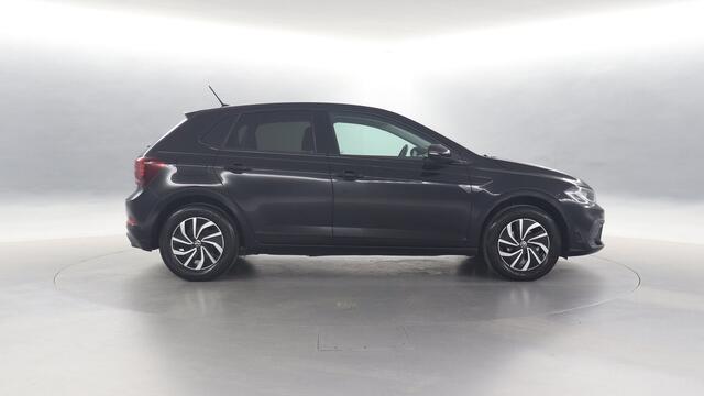 Volkswagen POLO 1.0 TSI 95pk Life Edition / Navigatie / Stoelverwarming / Camera