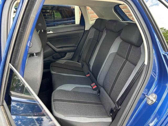 Volkswagen POLO 1.0 TSI Highl.Bns R-line ADDAPT.CRUISE / LED / 2X PDC / CARPLAY