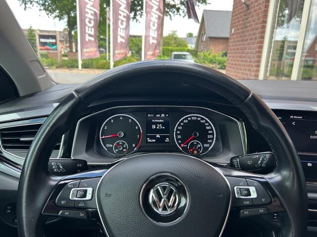 Volkswagen POLO 1.0 TSI Highl.Bns R-line ADDAPT.CRUISE / LED / 2X PDC / CARPLAY