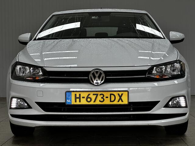 Volkswagen POLO 1.0 TSI Comfortline/ Apple + Android/ DAB+/ Navi/ Airco/ Adaptive Cruise/ Elek. pakket/ Isofix/ Bluetooth/ Armsteun/ Multi. LEDER. Stuur/ Mistl./ LED Dagrijverl.