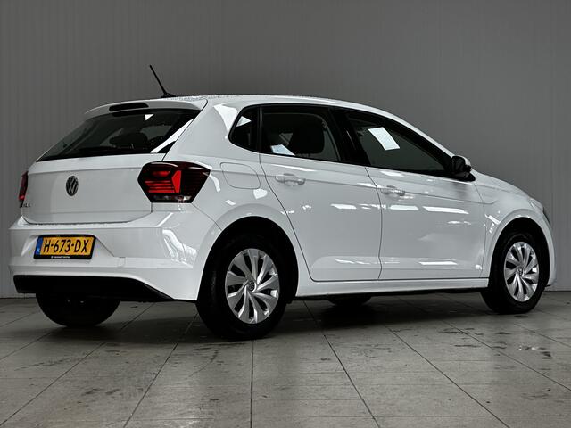 Volkswagen POLO 1.0 TSI Comfortline/ Apple + Android/ DAB+/ Navi/ Airco/ Adaptive Cruise/ Elek. pakket/ Isofix/ Bluetooth/ Armsteun/ Multi. LEDER. Stuur/ Mistl./ LED Dagrijverl.