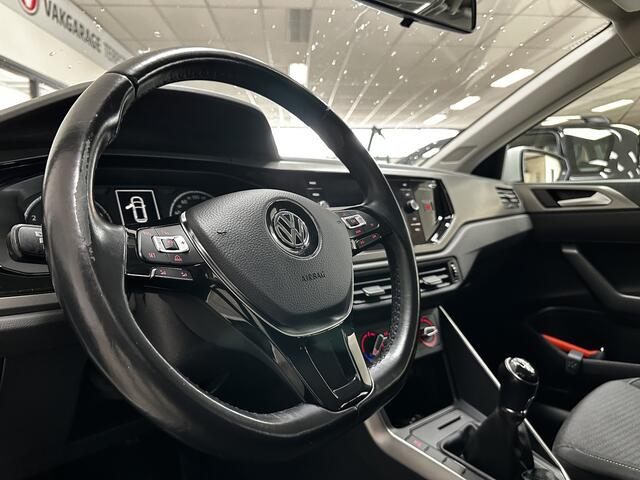 Volkswagen POLO 1.0 TSI Comfortline/ Apple + Android/ DAB+/ Navi/ Airco/ Adaptive Cruise/ Elek. pakket/ Isofix/ Bluetooth/ Armsteun/ Multi. LEDER. Stuur/ Mistl./ LED Dagrijverl.
